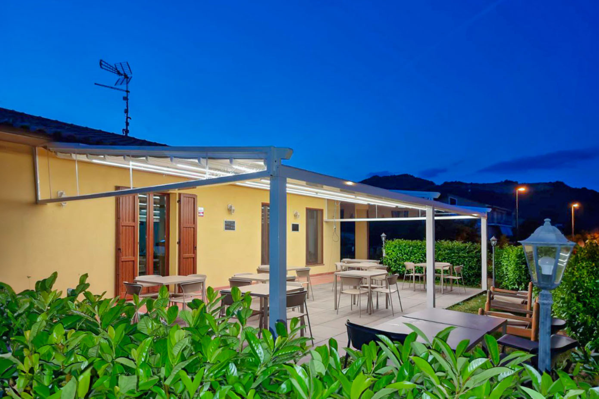 strutture-esterne-per-ristoranti-e-bar